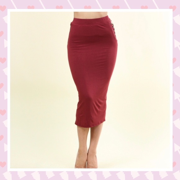 Tapered Midi Skirt avail in s,m,lg - Picture 5 of 11